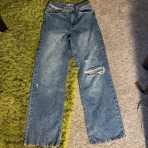 Low rise rewash jeans